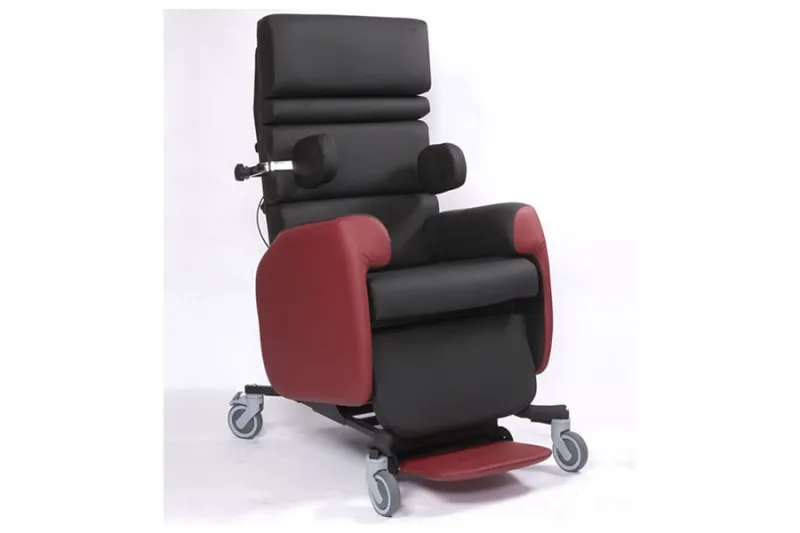 /content/image/Products/Specialist Seating/Cabaret Porter Chair/cabaret_chair_pic01.webp